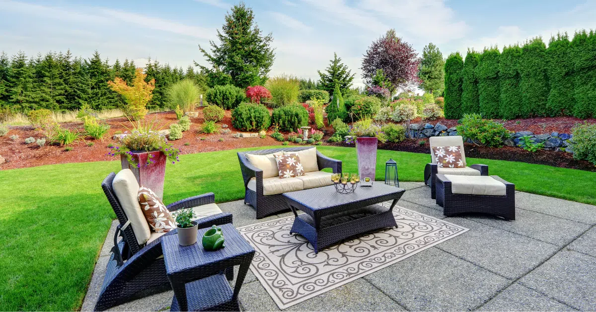 Expert Backyard Design Tips for Homeowners